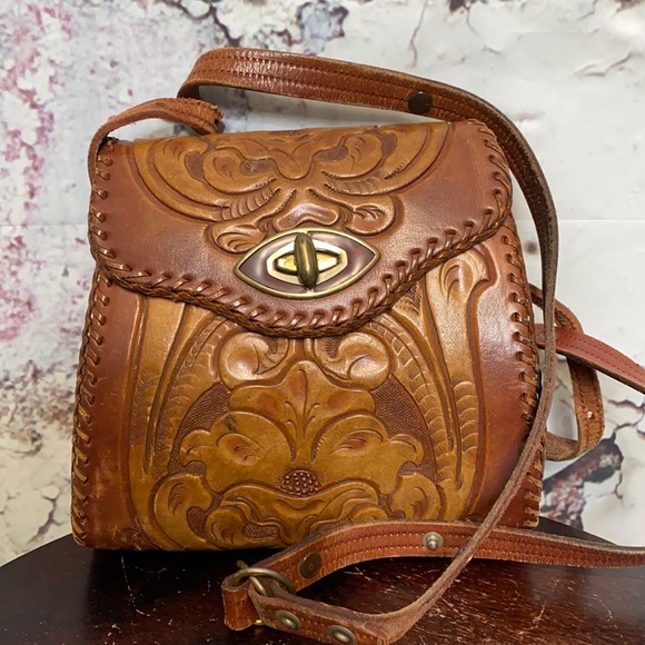 Vintage tooled leather brown purse
